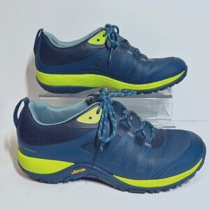 Dansko Phylicia Waterproof Hiking Shoe in  Teal Green size EU 38 US 7.5  Nice